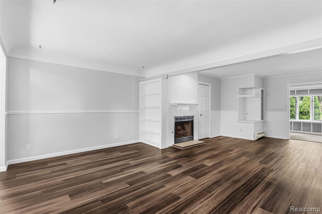 7313 River Road, Flushing, MI 48433 — Photo 7