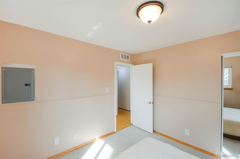 4804 Arden Avenue, Warren, MI 48092 — Photo 13