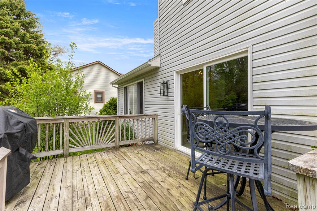 7978 Hoffman Drive, Waterford, MI 48327 — Photo 40