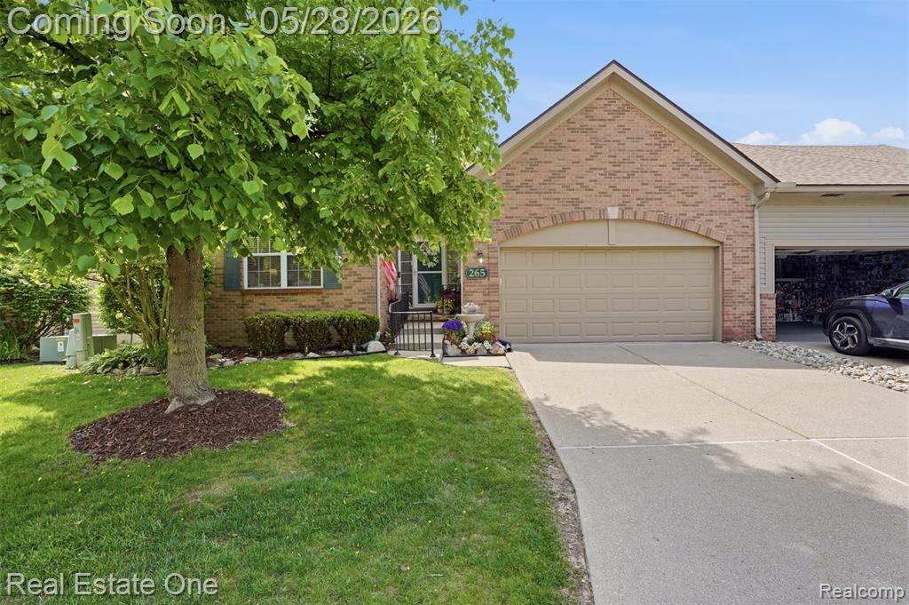 265 Winslow Circle, Commerce Twp, MI 48390 — front exterior