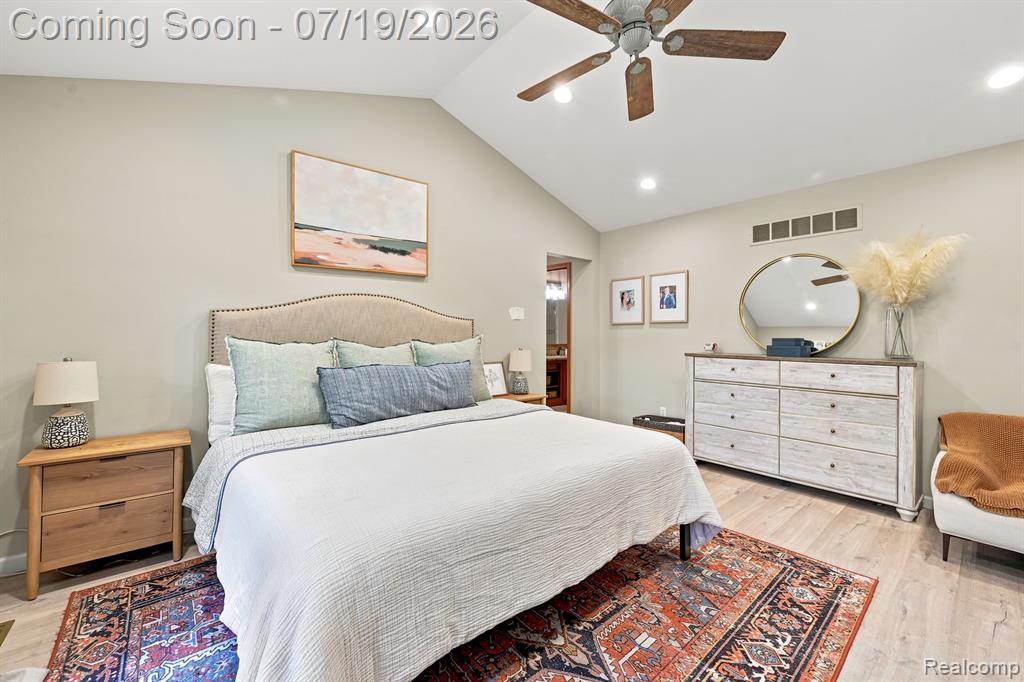 576 Indian Trail, Lake Orion, MI 48362 — Photo 24
