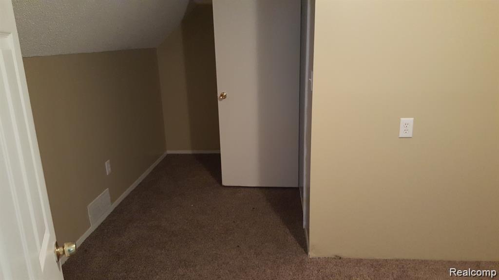 14876 Strathmoor Street - Photo 3