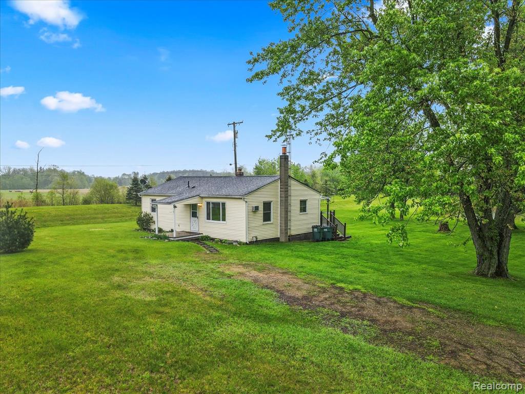 4255 OTTER LAKE Road, Otter Lake, MI 48464 — Photo 27
