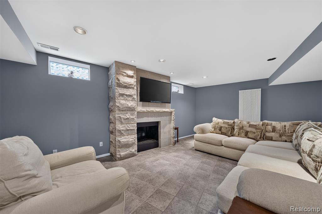 750 Hazelwood Street, Birmingham, MI 48009 — Photo 48