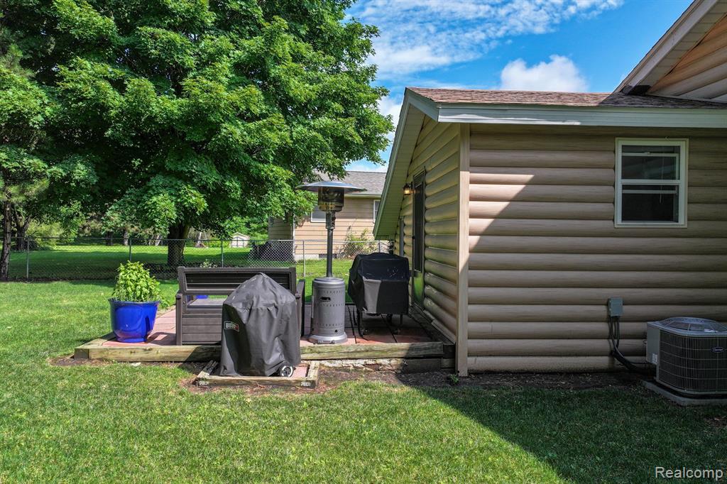6790 WESTGATE Drive, Laingsburg, MI 48848 — Photo 24
