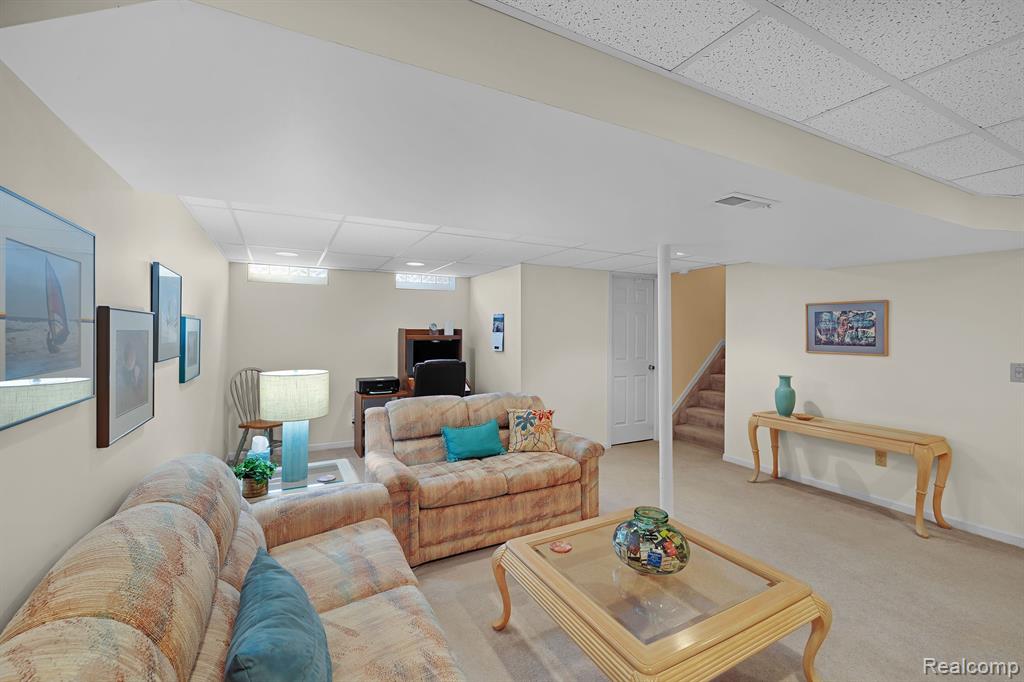 21226 W GLEN HAVEN Circle, Northville, MI 48167 — Photo 22