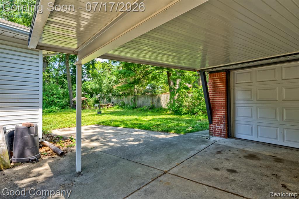 24310 Manistee Street, Oak Park, MI 48237 — Photo 55