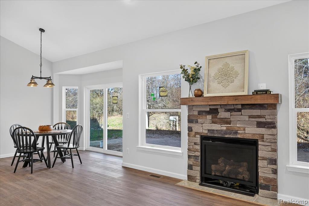 7460 Village Court, Davisburg, MI 48350 — Photo 14