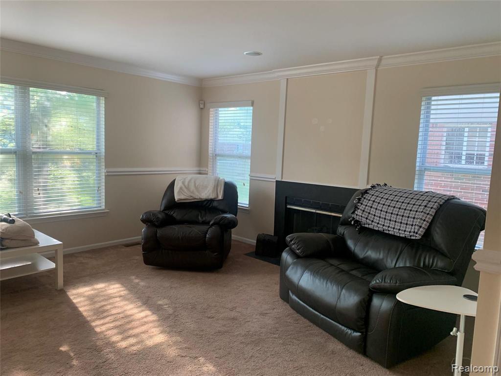 3943 BRUTON Avenue, Canton, MI 48188 — Photo 4