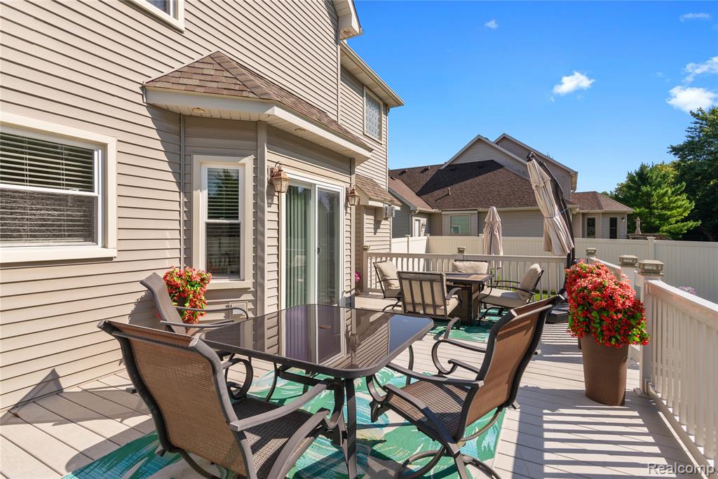 8316 N Port, Grand Blanc, MI 48439 — Photo 40