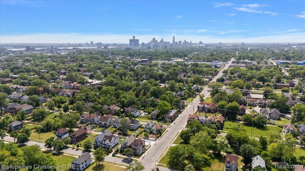 2579 Townsend Street, Detroit, MI 48214 — Photo 29