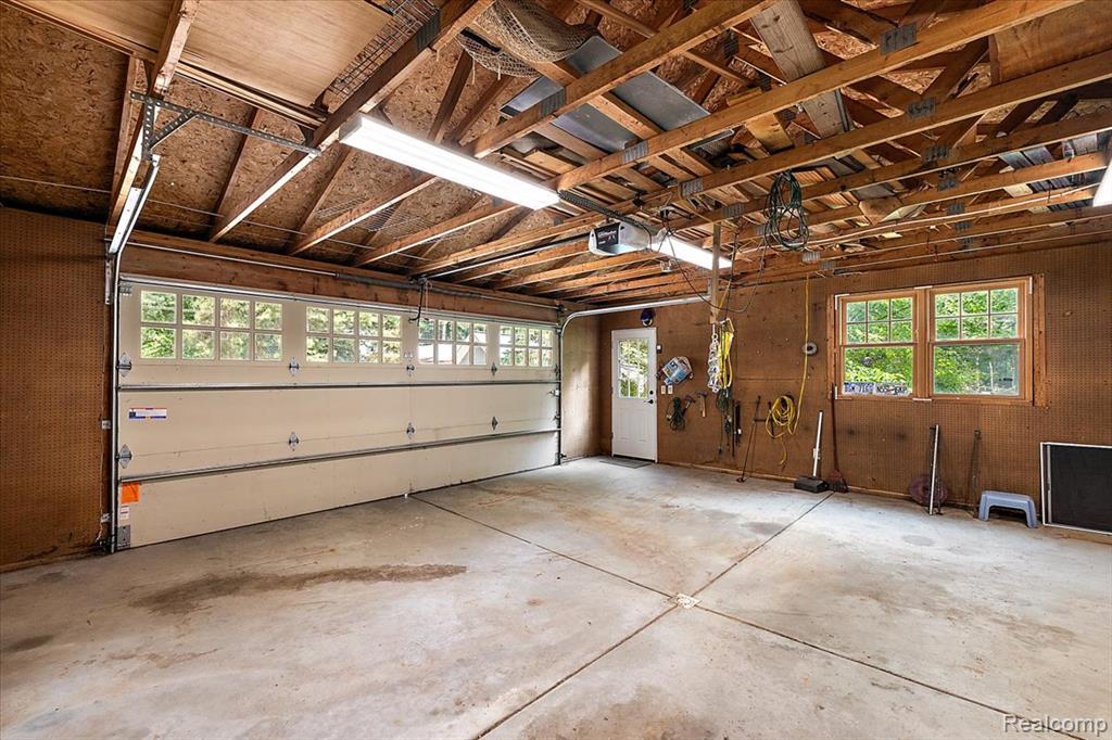 801 Seven Oaks Lane, Oxford, MI 48371 — Photo 72