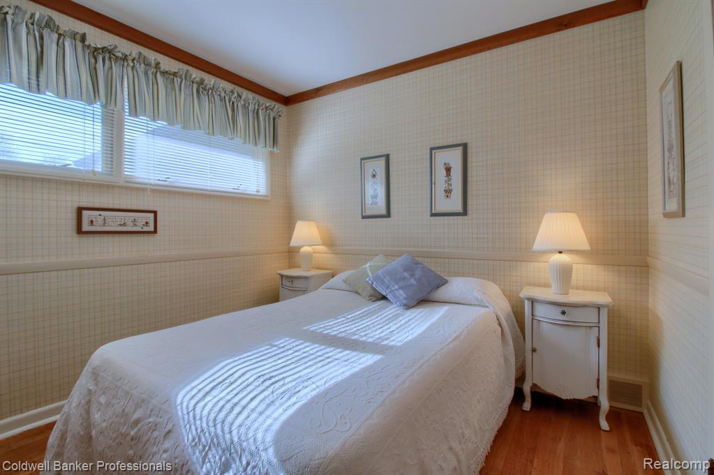 9111 MORRISON Avenue, Plymouth, MI 48170 — Photo 26