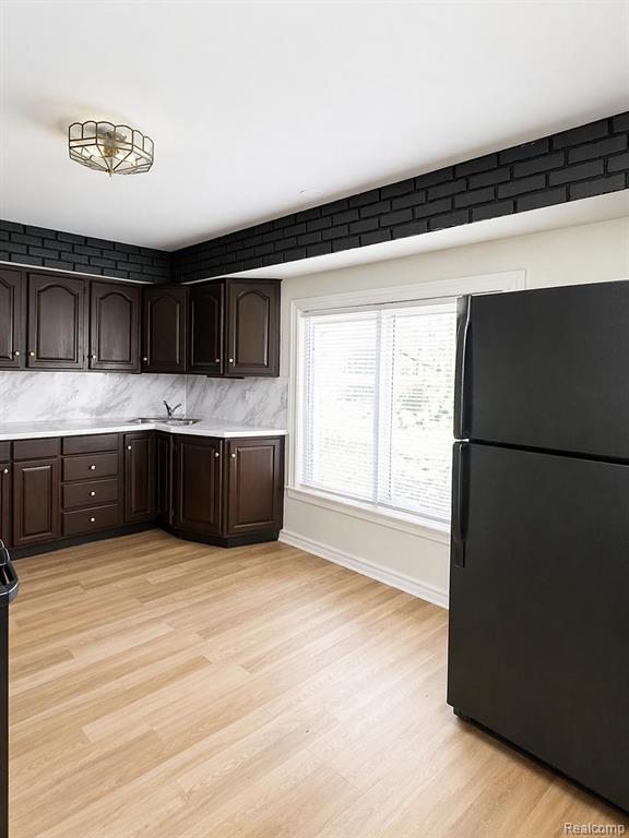 934 Campbell Street, Flint, MI 48507 — Photo 9