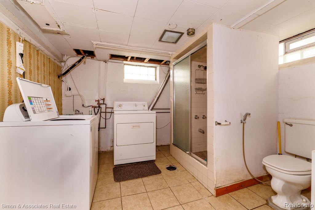 6109 Barrie Street, Dearborn, MI 48126 — Photo 21