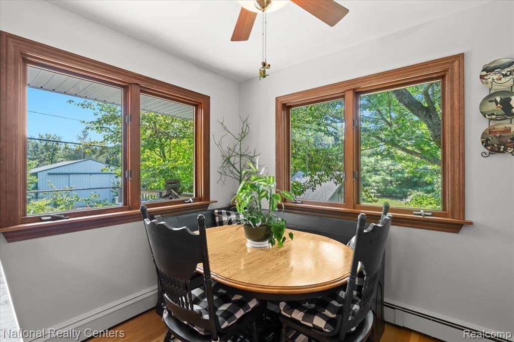 1785 Middle Road, Highland, MI — Photo 13