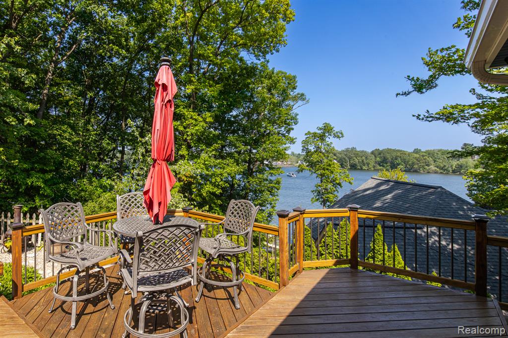 8642 Thendara Boulevard, Clarkston, MI 48348 — Photo 42