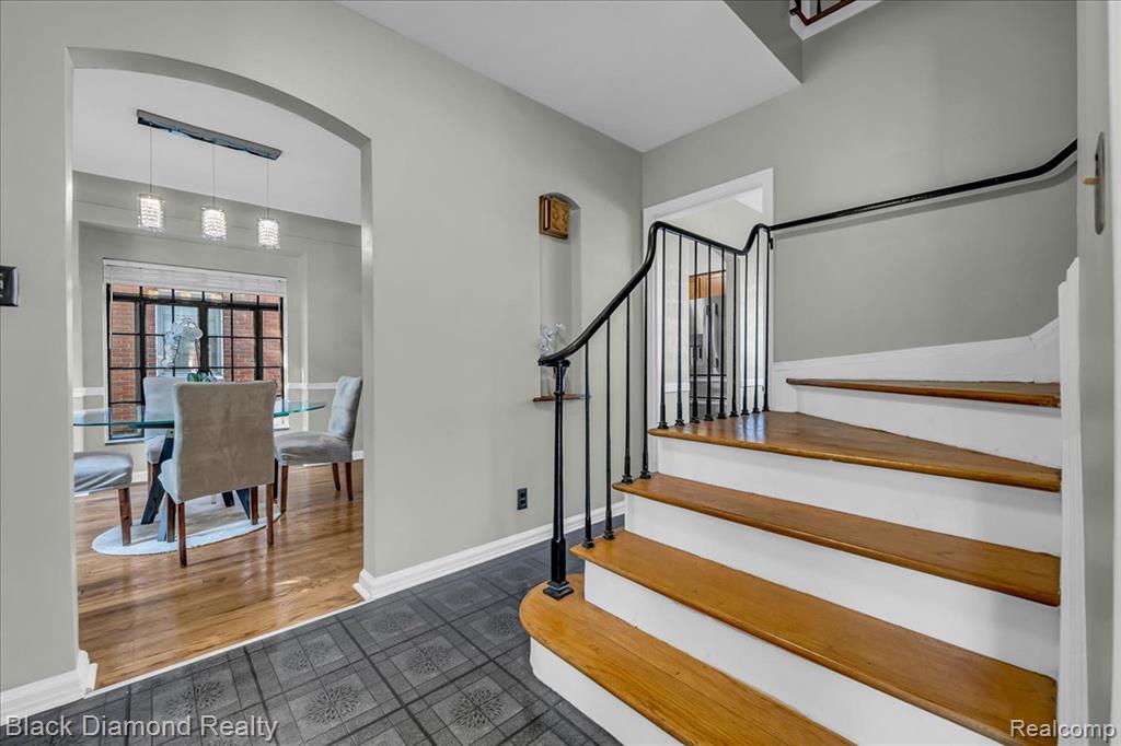 5500 Harvard Road, Detroit, MI 48224 — Photo 7