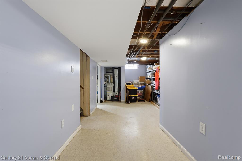 543 McMunn Street, South Lyon, MI 48178 — Photo 12