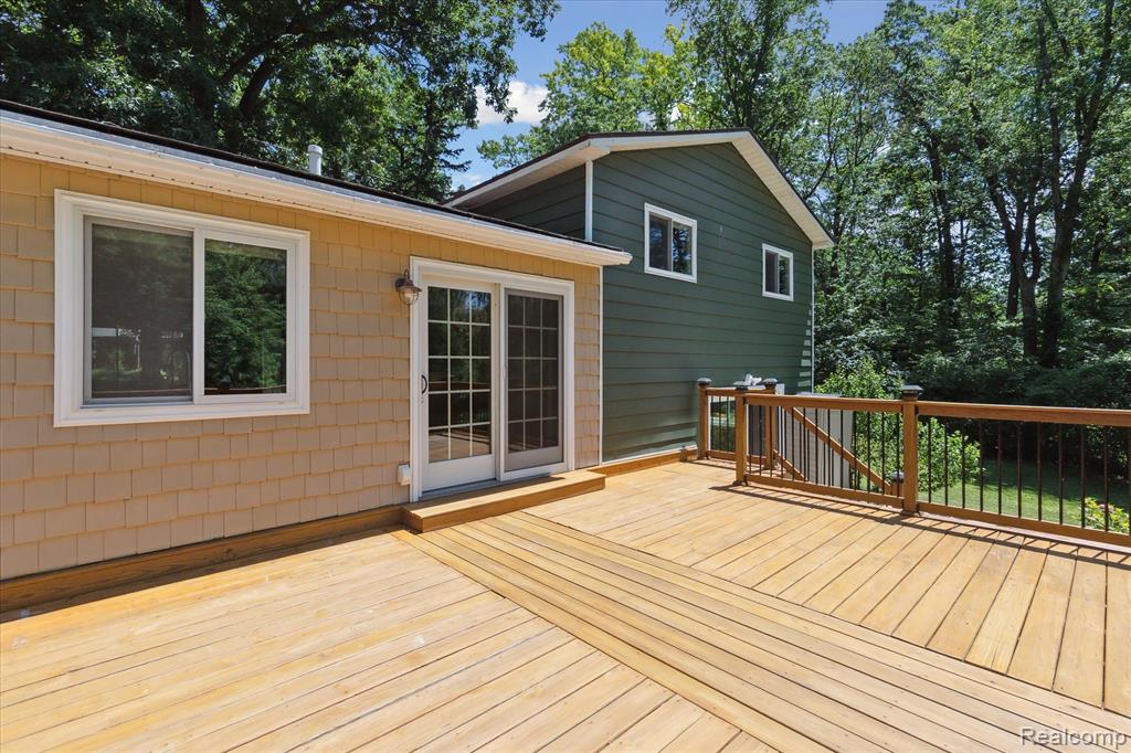 15279 Outer Drive, Linden, MI 48451 — Photo 3