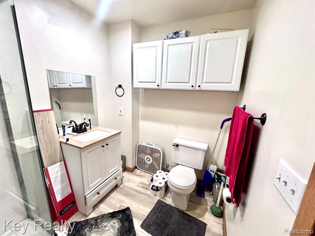 40030 WILLIS Road, Belleville, MI 48111 — Photo 45