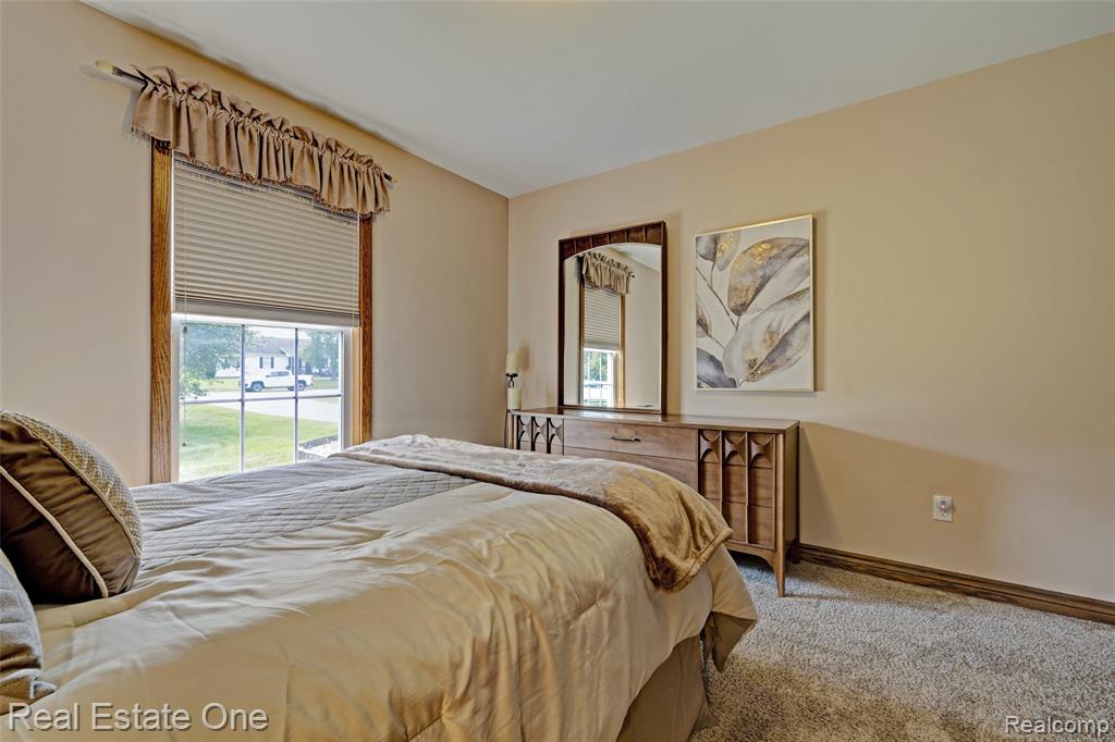 5899 Cobblestone Drive, Almont, MI 48461 — Photo 16