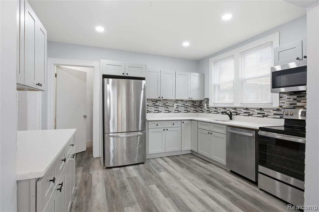 229 Eason Street, Highland Park, MI 48203 — Photo 23