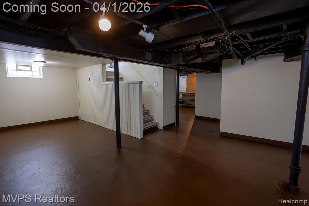 21465 Bournemouth Street, Harper Woods, MI 48225 — Photo 10