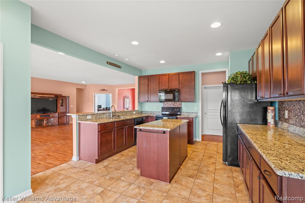6317 Prairie Dunes Drive, Grand Blanc, MI 48439 — Photo 12