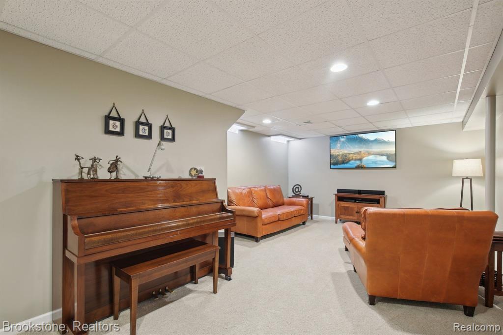 4055 HIGHVIEW, Waterford, MI 48329 — Photo 25