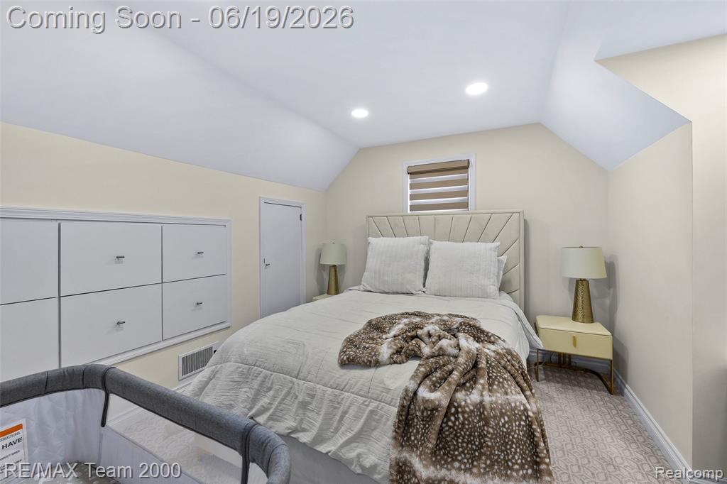 6155 N Silvery Lane, Dearborn Heights, MI 48127 — Photo 28