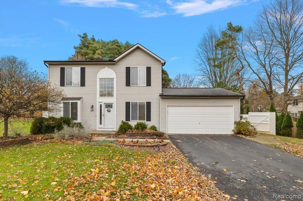 480 Timberwood Trail, Ortonville, MI 48462 — Photo 2