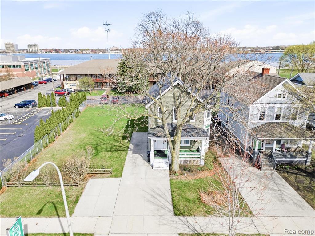 1618 MILITARY Street, Port Huron, MI 48060 — Photo 3