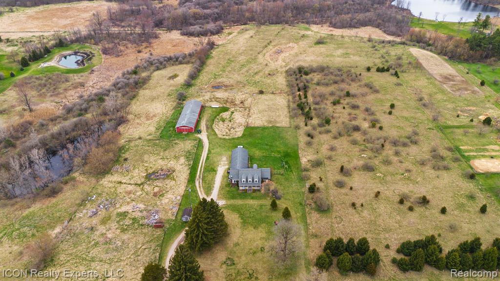 5580 HEGEL Road, Goodrich Vlg, MI — Photo 57