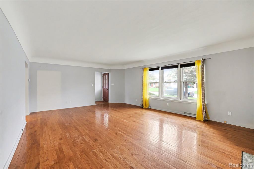 705 Handy Drive, Bay City, MI 48706 — Photo 4