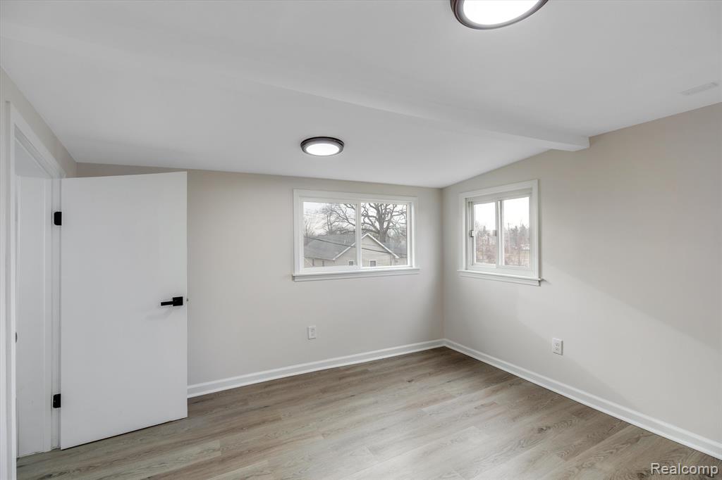50 E NEVADA Street, Highland Park, MI 48203 — Photo 17