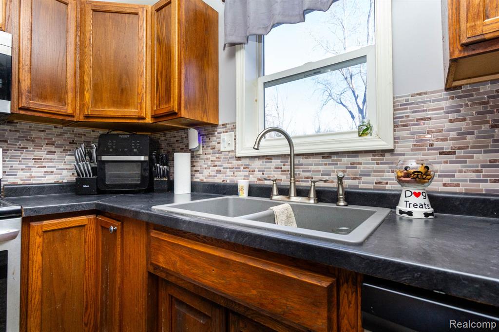 1814 Leland Road, Kimball, MI — Photo 8
