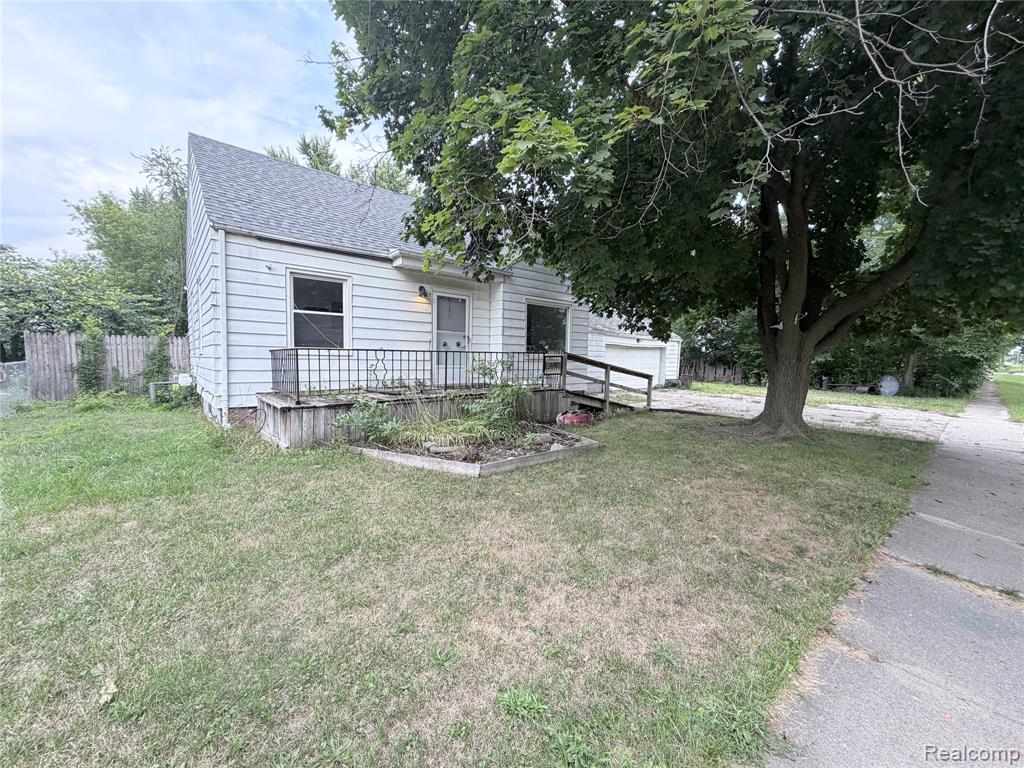 3220 W Ridgeway Avenue, Flint, MI 48504