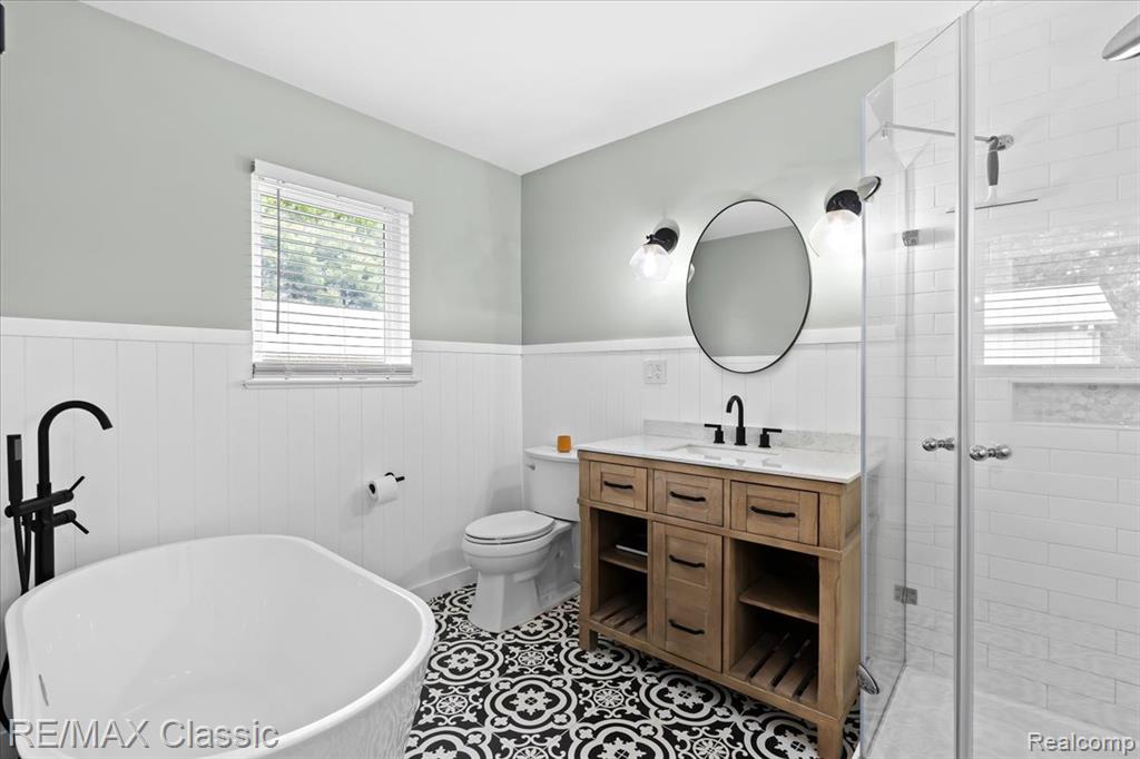 13947 Hearthstone Lane, Hartland, MI 48353 — Photo 22
