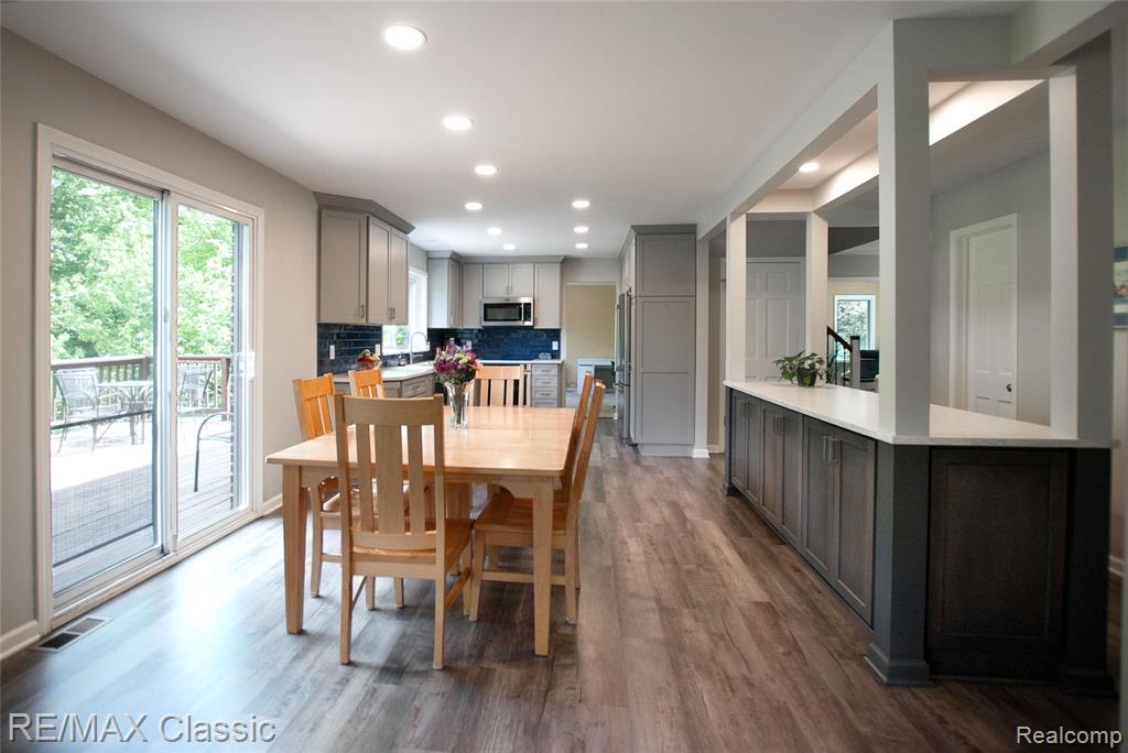 44500 Louvert Court, Novi, MI — Photo 15
