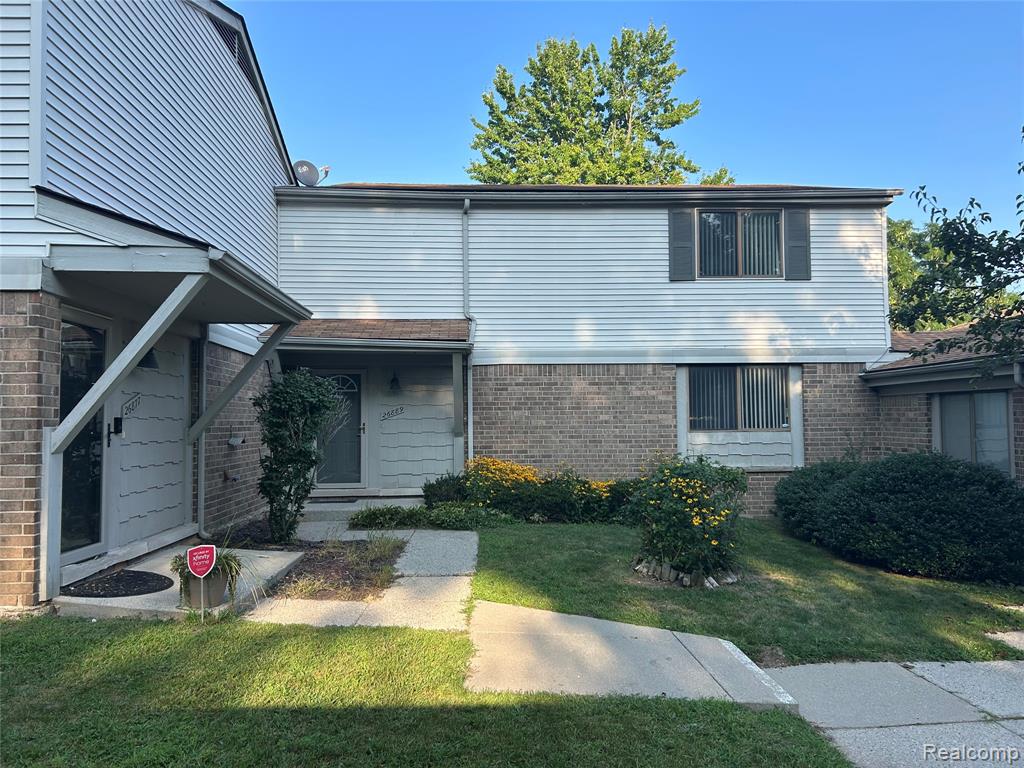 26889 Farmbrook Villa Drive, Southfield, MI 48034 — front exterior
