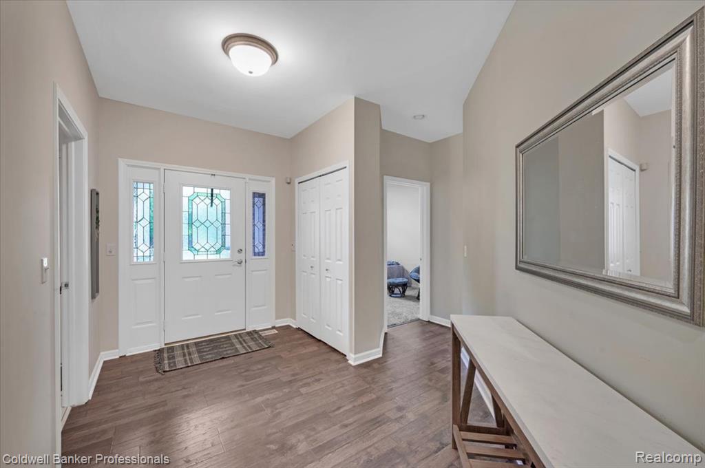 1518 Wildwood Court, Flint, MI 48532 — Photo 5