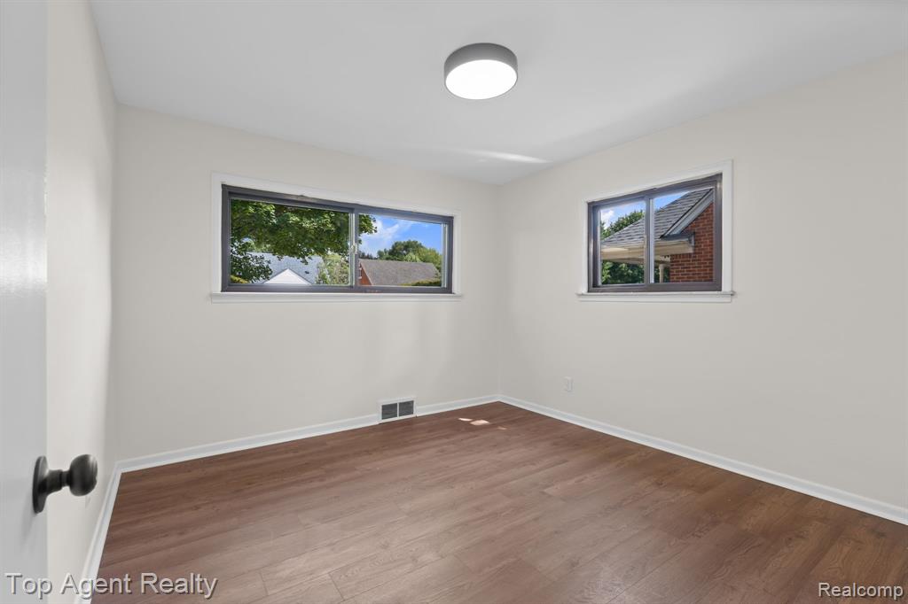 7800 Polk Street, Taylor, MI 48180 — Photo 18