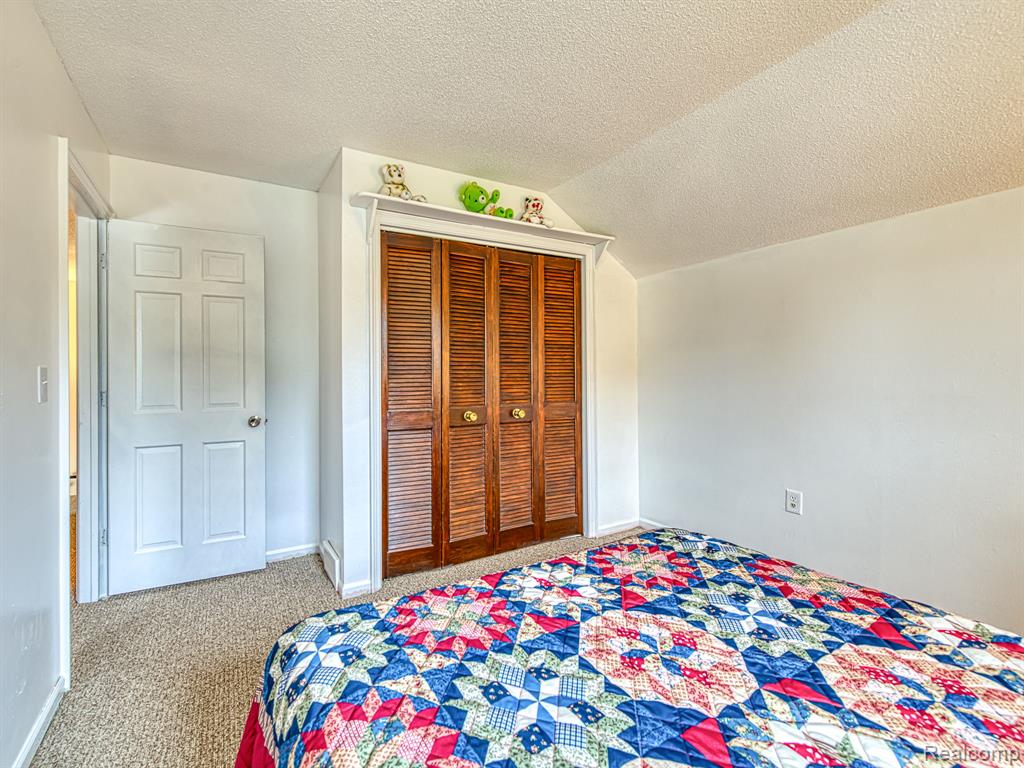 6655 Gove Court N, Tecumseh, MI 49286 — Photo 24