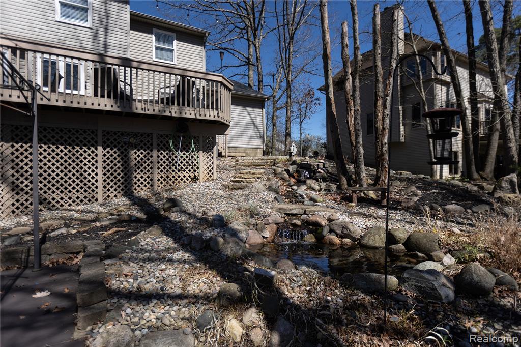 7988 Hillside Lakes Drive, Brighton, MI 48116 — Photo 68