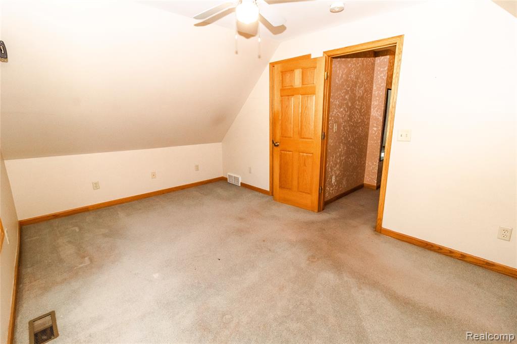 847 N Main Street, Lapeer, MI 48446 — Photo 25