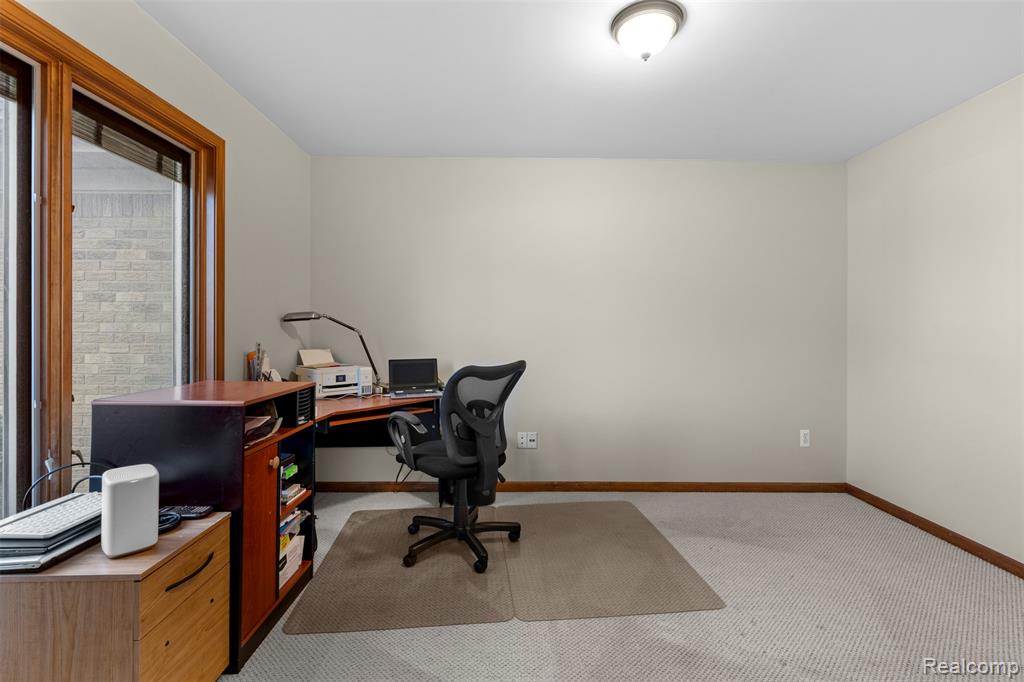 47668 Whippoorwill Drive, Macomb, MI 48044 — Photo 10