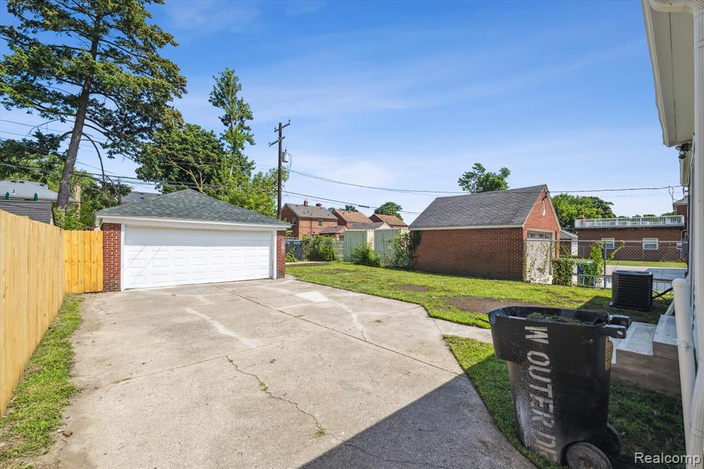 5365 W OUTER Drive, Detroit, MI 48235 — Photo 56