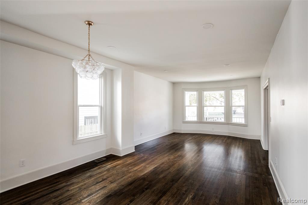 4157 Burns Street, Detroit, MI 48214 — Photo 5