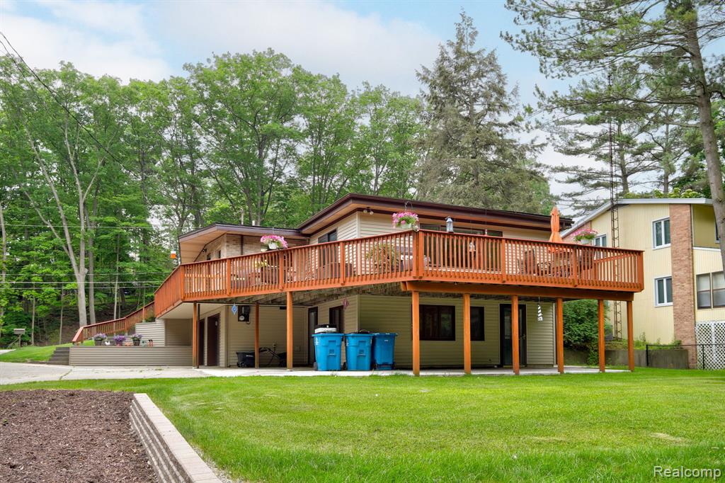 199 Grand Avenue, Grand Haven, MI 49417 — Photo 10